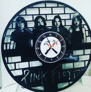 Pink Floyd Wall. Часы из винила