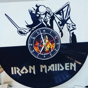 Iron Maiden. Часы из винила